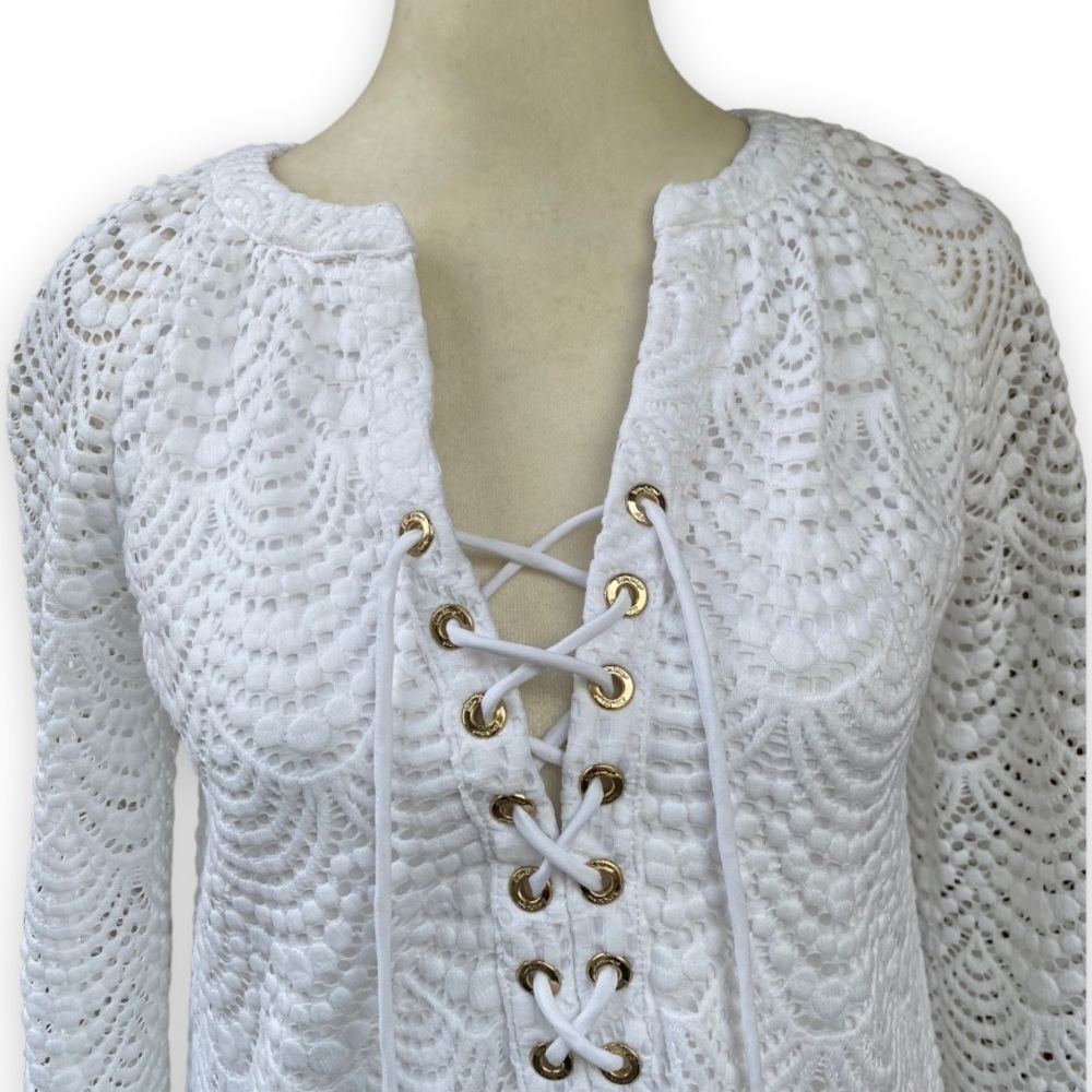LILLY Pulitzer Sea Isle White Scallop Lace Bell Sleeve Shift Dress - Picture 5 of 16